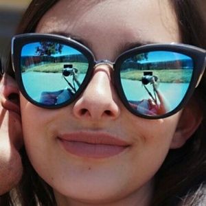 Quay sunglasses (My Girl)